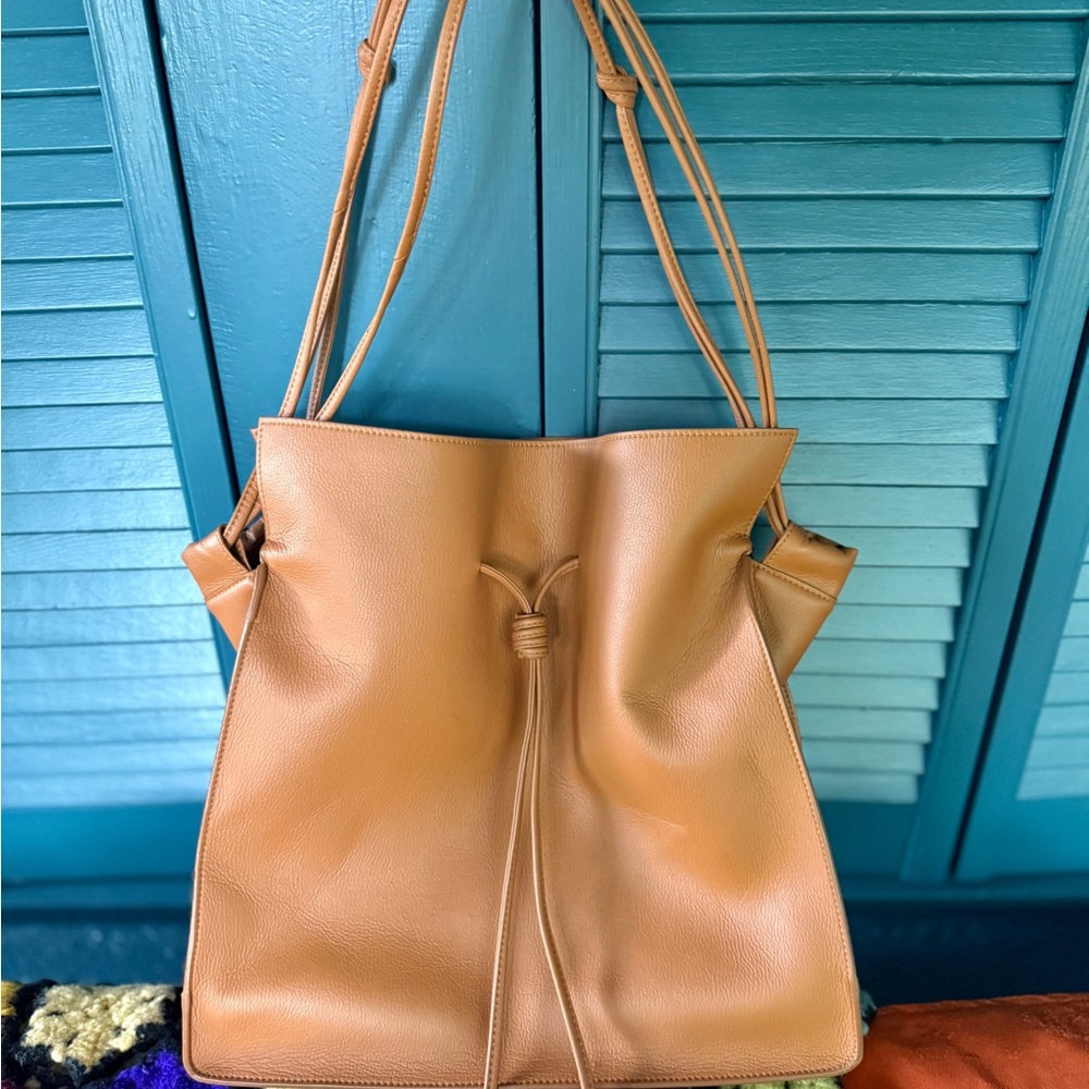 Von Holzhausen Large Shopper in Caramel